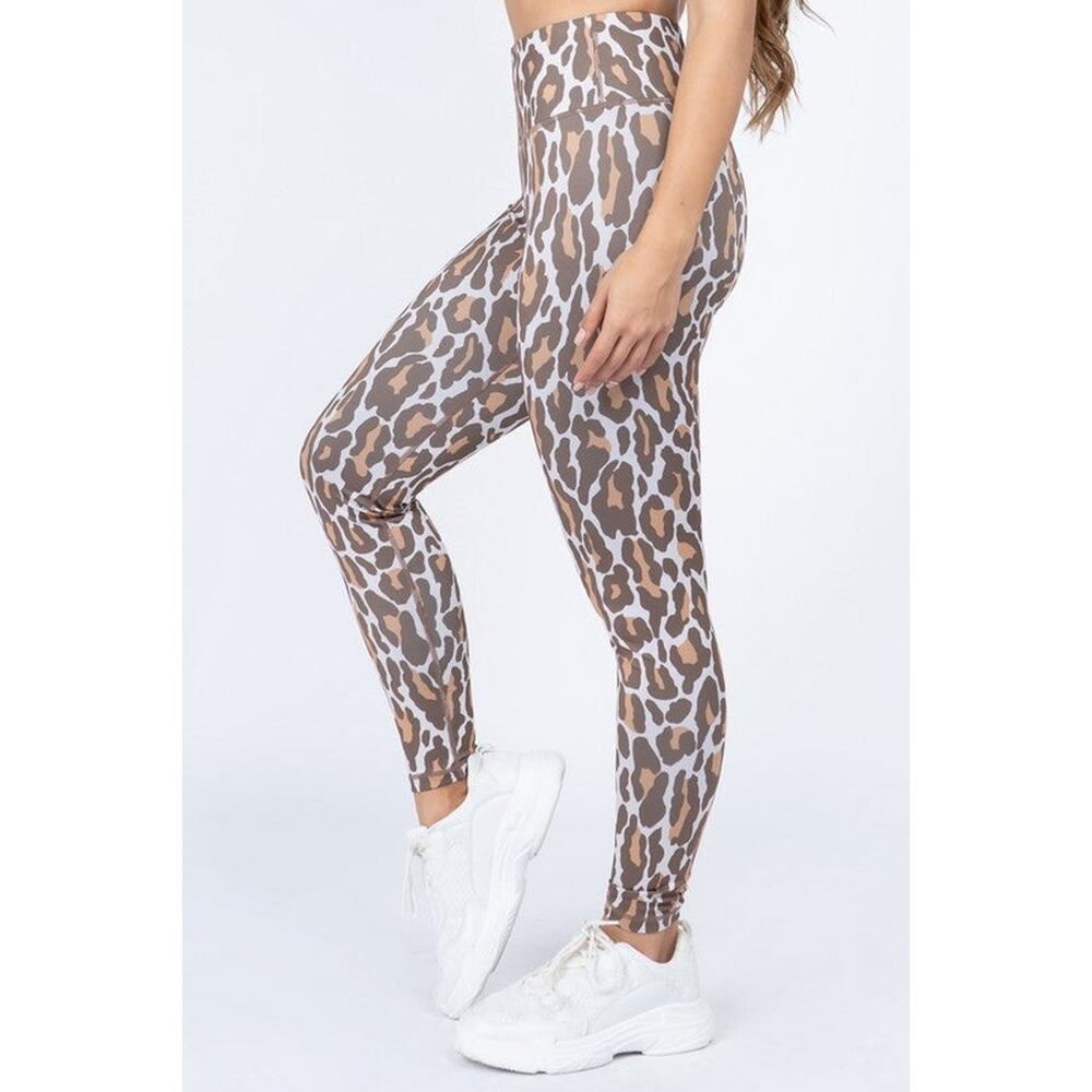 Leopard Workout Legging - Picture 6 of 8